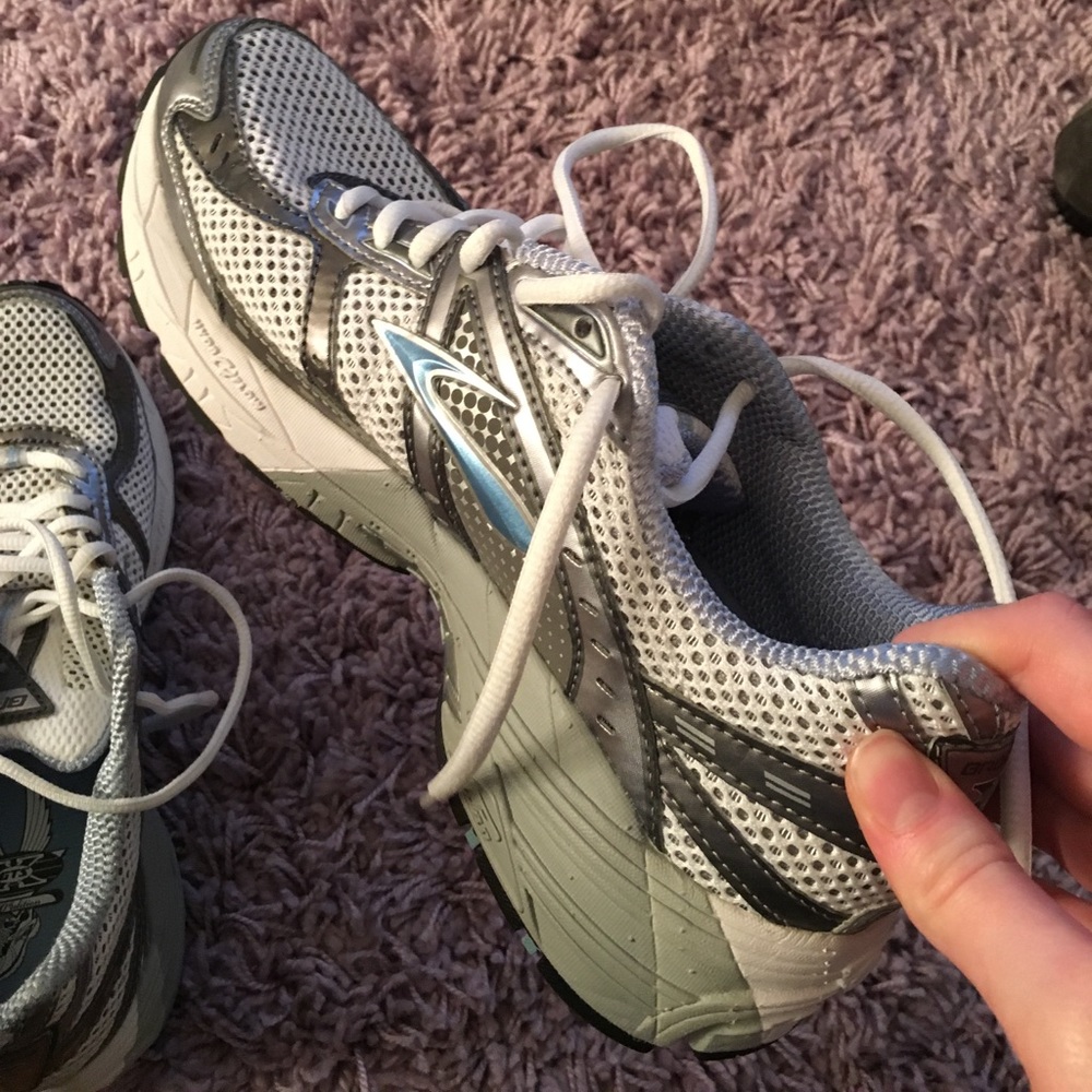 Brooks white blue and grey running shoes 8.5